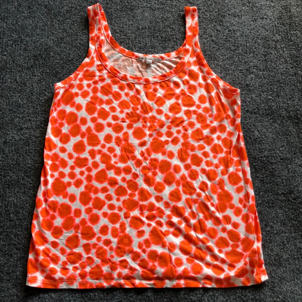 Gap tank tops medium